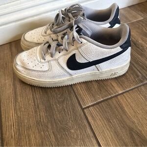 Size 4.5Y (GS) - Nike Air Force 1 Low White Black - CT3839-100